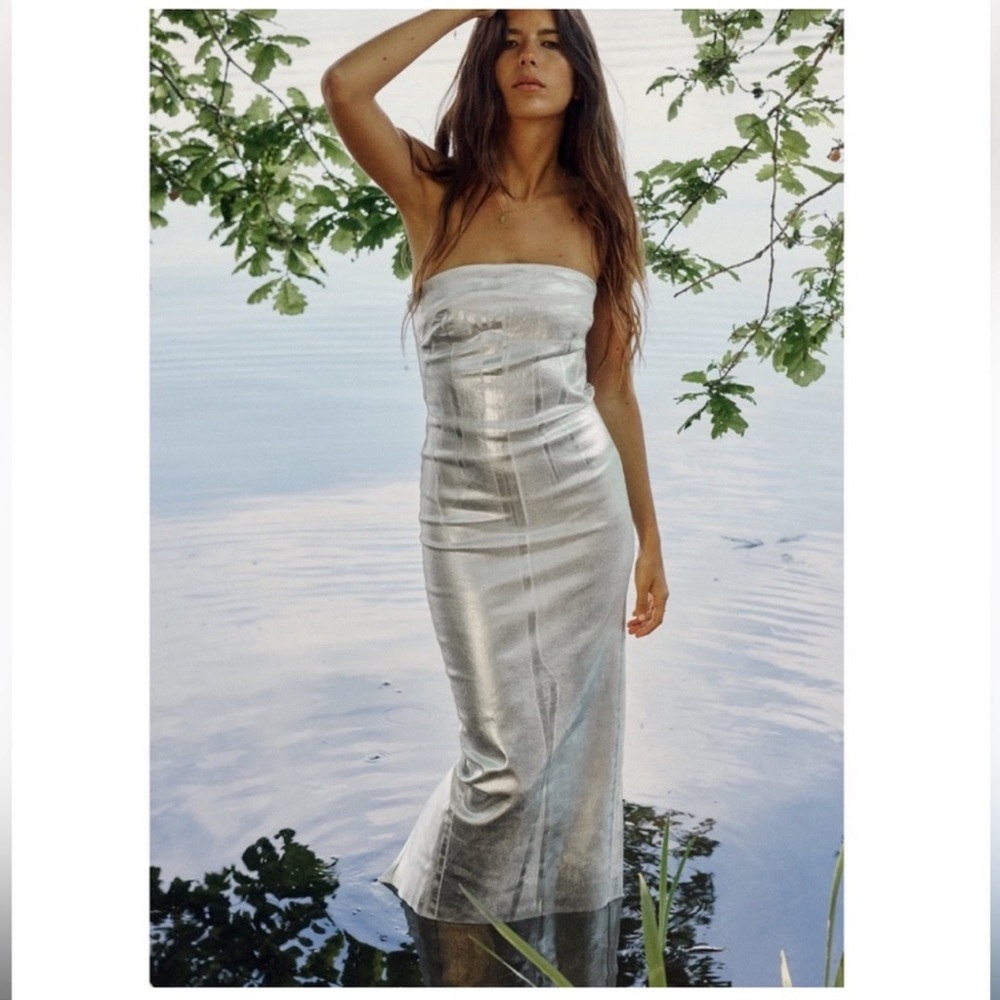 Zara dress worn once altered on the sides due to runs small